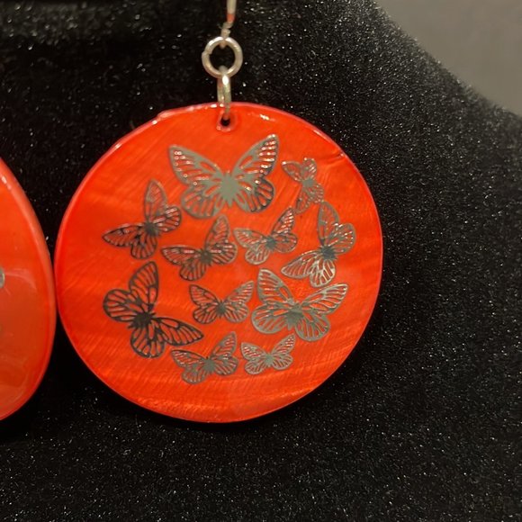 Red Disc Earrings with Gold Butterfly Designs - Picture 2 of 5